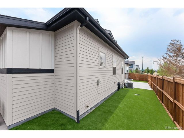 9751 E 62nd Dr, Denver, CO 80238