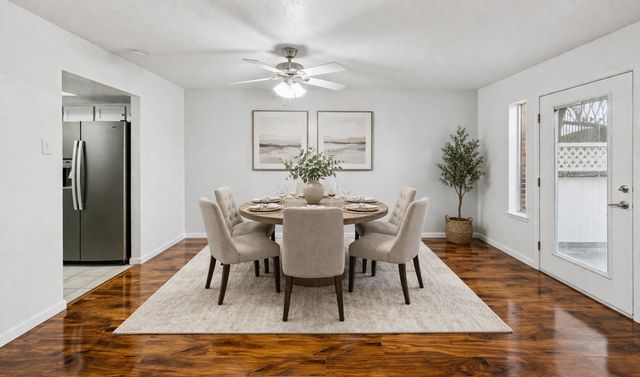 930 Shady Creek Lane, Bedford, TX 76021