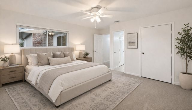 930 Shady Creek Lane, Bedford, TX 76021