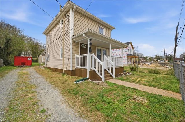 341 N 5th ST, Suffolk, VA 23434