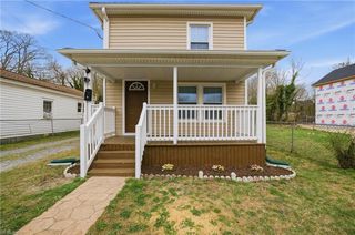 341 N 5th ST, Suffolk, VA 23434