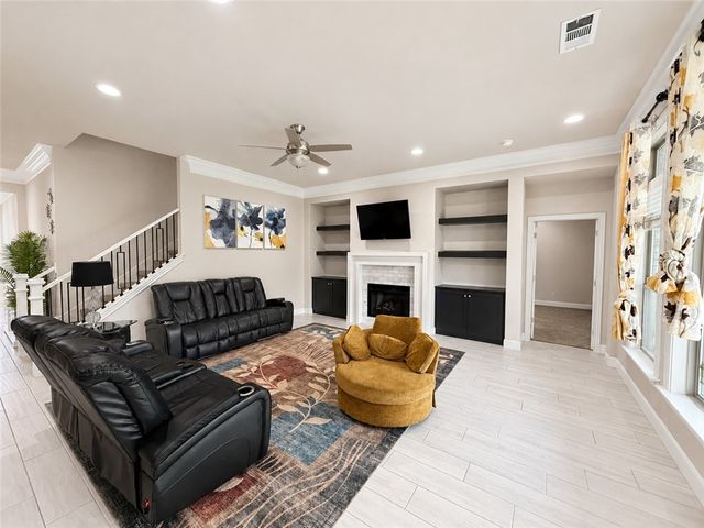 1504 SW Hamilton Avenue, Bentonville, AR 72713