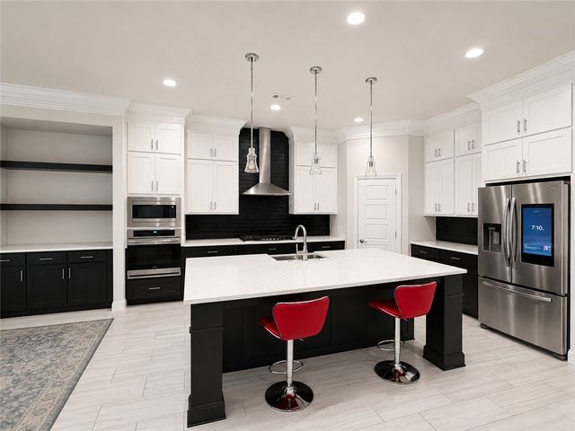 1504 SW Hamilton Avenue, Bentonville, AR 72713