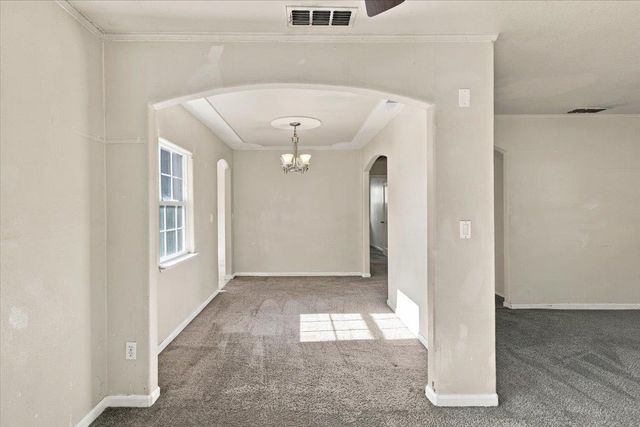 215 High St, Roseville, CA 95678
