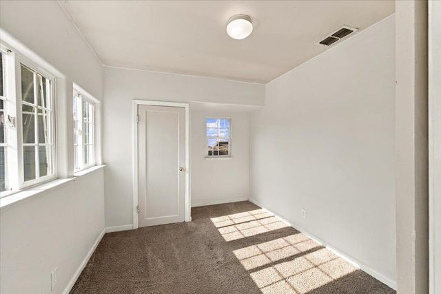 215 High St, Roseville, CA 95678