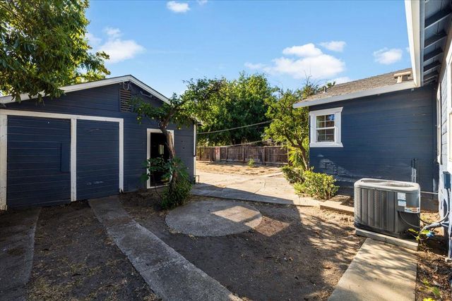 215 High St, Roseville, CA 95678