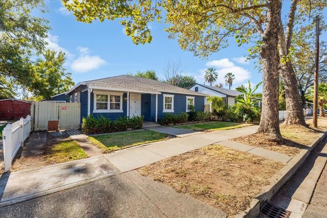215 High St, Roseville, CA 95678