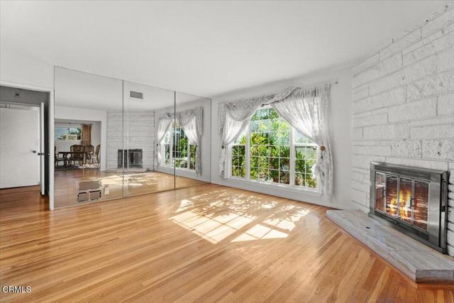 18746 Plummer Street, Northridge, CA 91324