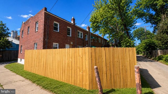 3030 GRANTLEY AVE, Baltimore, MD 21215