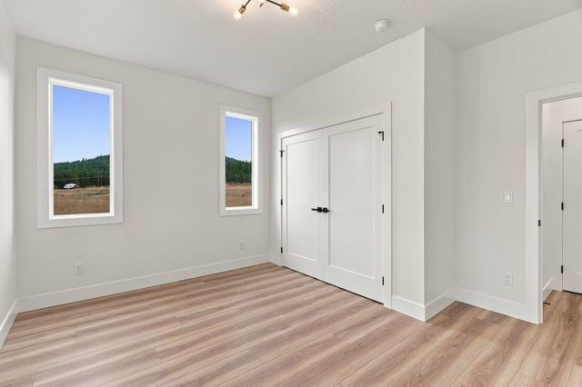 3942 L Garden Spot Rd, Loon Lake, WA 99148
