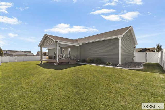 1820 N Iver Street, Idaho Falls, ID 83401