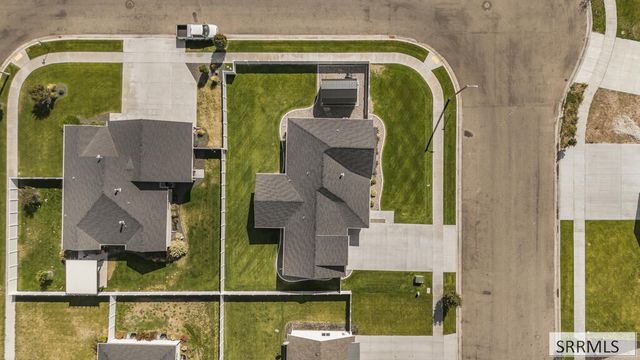 1820 N Iver Street, Idaho Falls, ID 83401