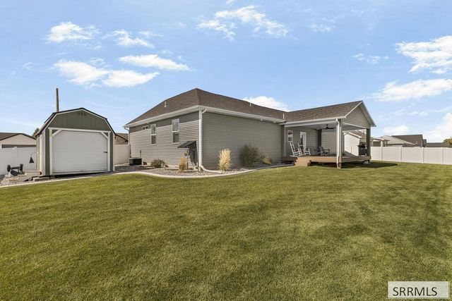 1820 N Iver Street, Idaho Falls, ID 83401