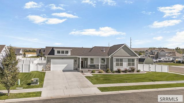 1820 N Iver Street, Idaho Falls, ID 83401