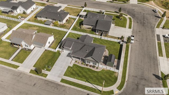 1820 N Iver Street, Idaho Falls, ID 83401