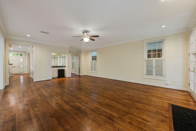 3216 Rice Boulevard, West University Place, TX 77005
