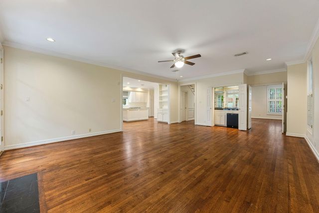 3216 Rice Boulevard, West University Place, TX 77005