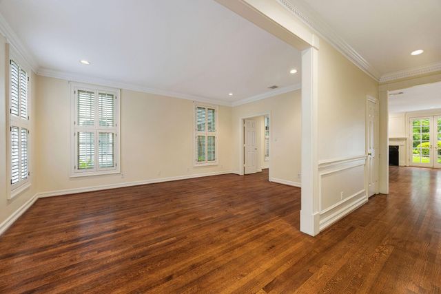 3216 Rice Boulevard, West University Place, TX 77005