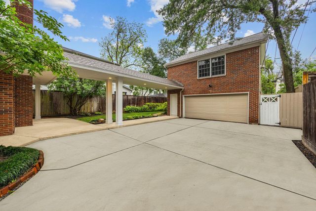 3216 Rice Boulevard, West University Place, TX 77005