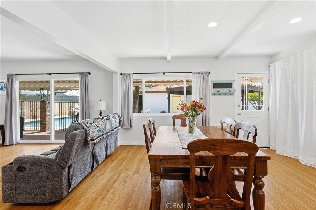 Image 11 of property listing at 10660 HOMELAND AVE., Whittier, CA 90603