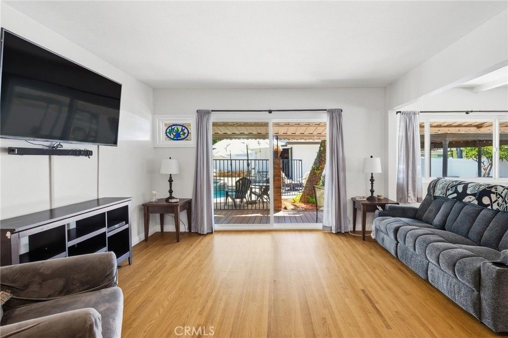 Image 9 of property listing at 10660 HOMELAND AVE., Whittier, CA 90603