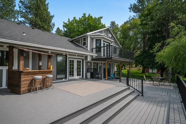 21611 N Little Spokane Dr, Colbert, WA 99005