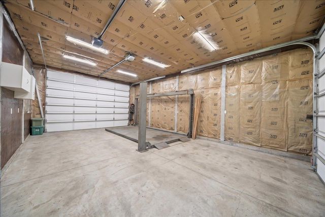 21611 N Little Spokane Dr, Colbert, WA 99005
