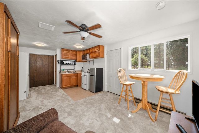 21611 N Little Spokane Dr, Colbert, WA 99005
