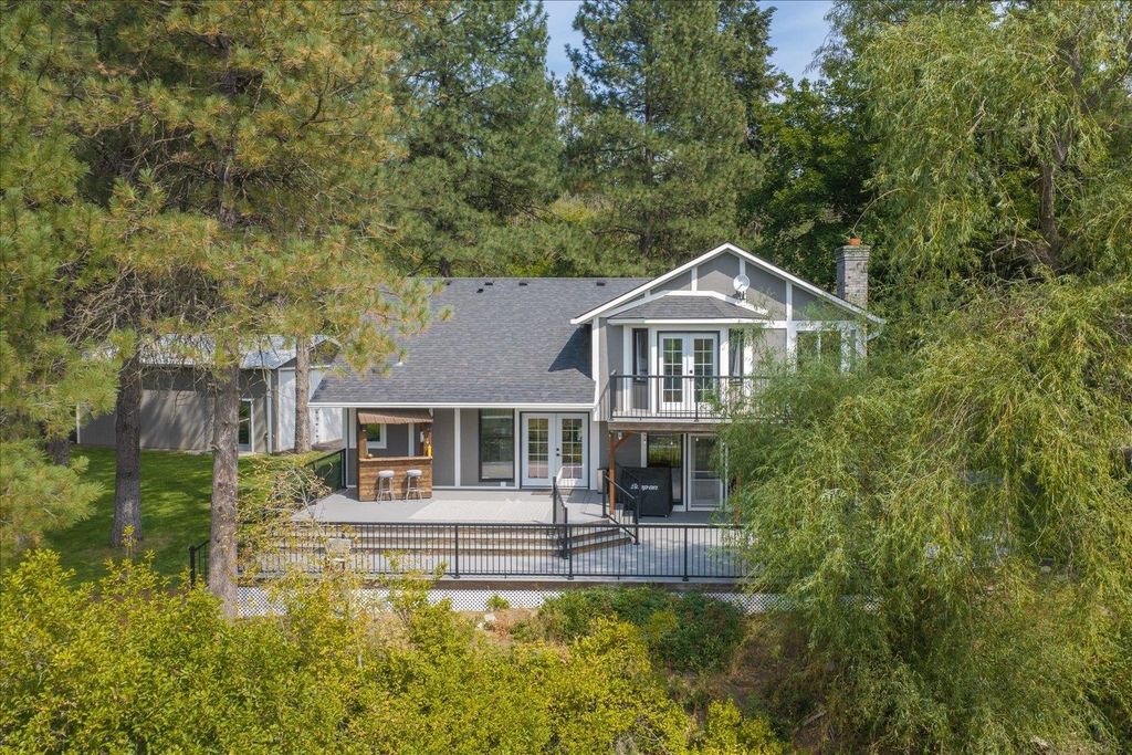 21611 N Little Spokane Dr, Colbert, WA 99005 photo 2