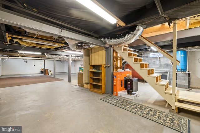 14622 HOLLOW RD, Hancock, MD 21750