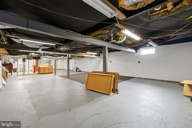 14622 HOLLOW RD, Hancock, MD 21750