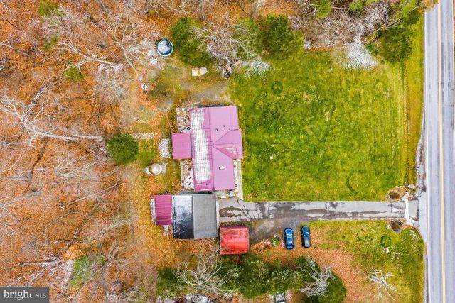 14622 HOLLOW RD, Hancock, MD 21750