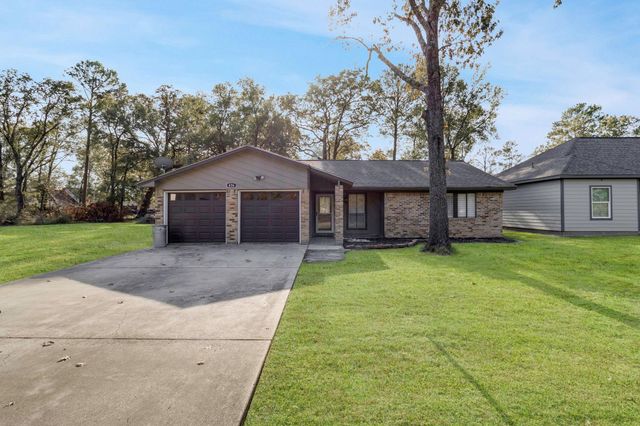 426 Candlelight Lane, Livingston, TX 77351