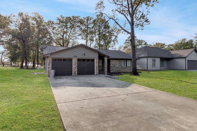 426 Candlelight Lane, Livingston, TX 77351