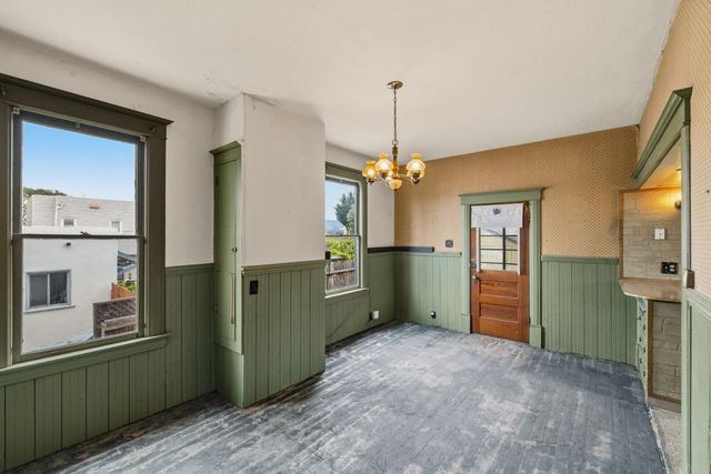 947 W Franklin Street, Monterey, CA 93940