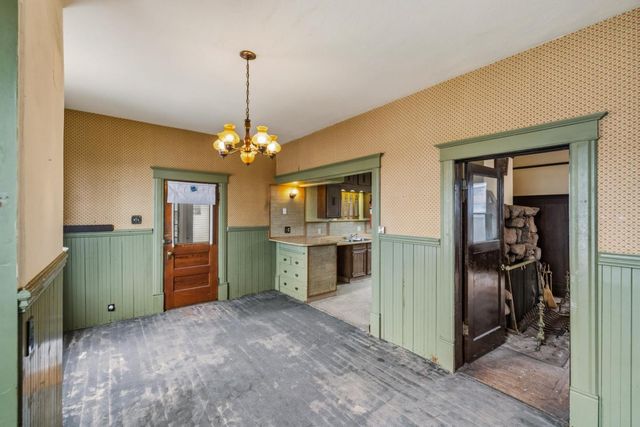 947 W Franklin Street, Monterey, CA 93940