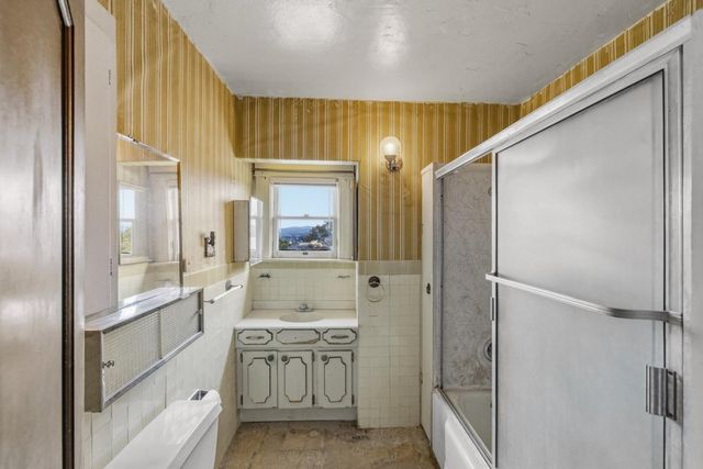 947 W Franklin Street, Monterey, CA 93940