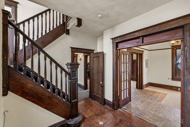 947 W Franklin Street, Monterey, CA 93940