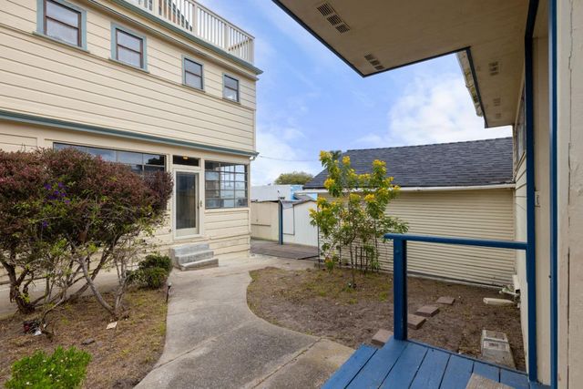 947 W Franklin Street, Monterey, CA 93940