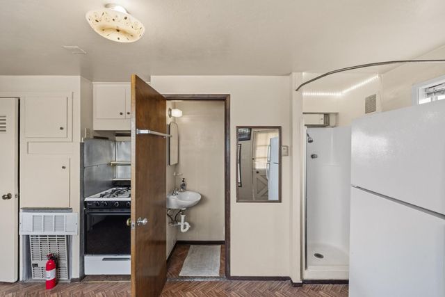 947 W Franklin Street, Monterey, CA 93940