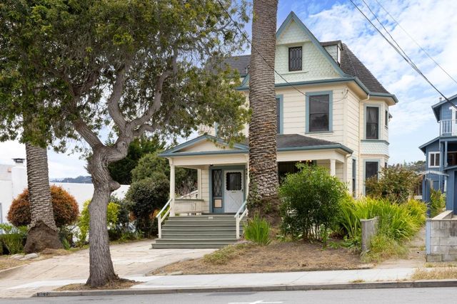 947 W Franklin Street, Monterey, CA 93940