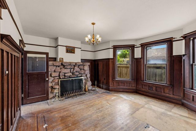 947 W Franklin Street, Monterey, CA 93940