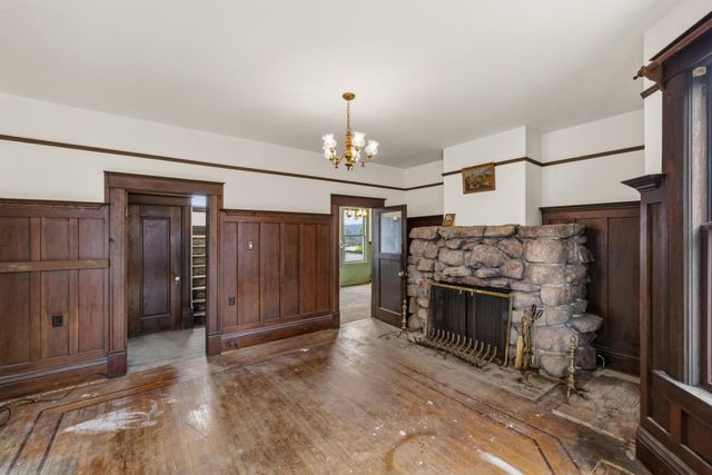 947 W Franklin Street, Monterey, CA 93940