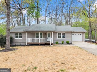 3112 Hidden Pass, Gainesville, GA 30506