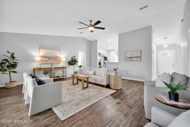 11558 COURTNEY WATERS Lane, Jacksonville, FL 32258