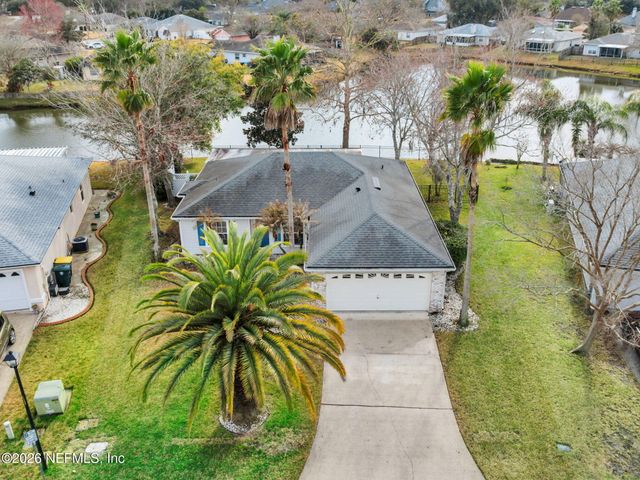 11558 COURTNEY WATERS Lane, Jacksonville, FL 32258