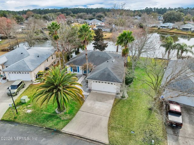 11558 COURTNEY WATERS Lane, Jacksonville, FL 32258