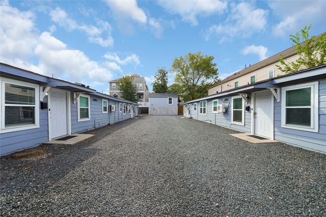 5603 Petty A, Houston, TX 77007
