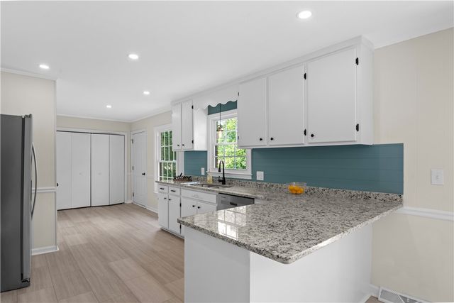 303 Robinall Drive, Easley, SC 29642