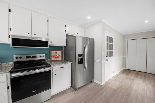 303 Robinall Drive, Easley, SC 29642